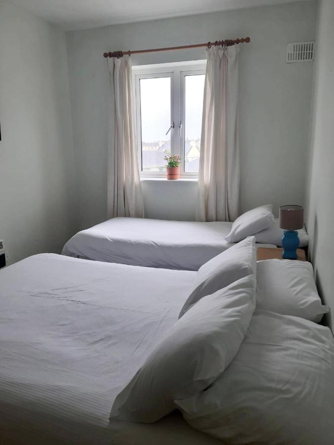 Kilkee Bay Apartments Екстериор снимка